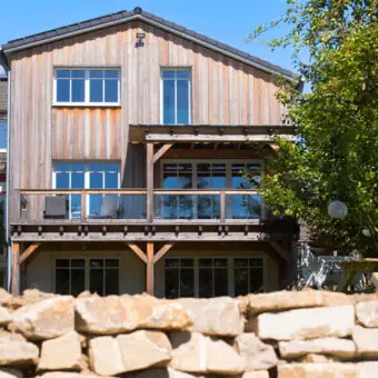 Hausanbau aus Holz